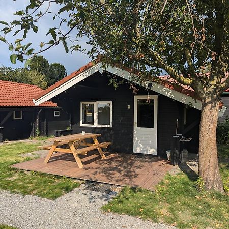 The Bee - Trekkershuts & Apartment Opperdoes Экстерьер фото